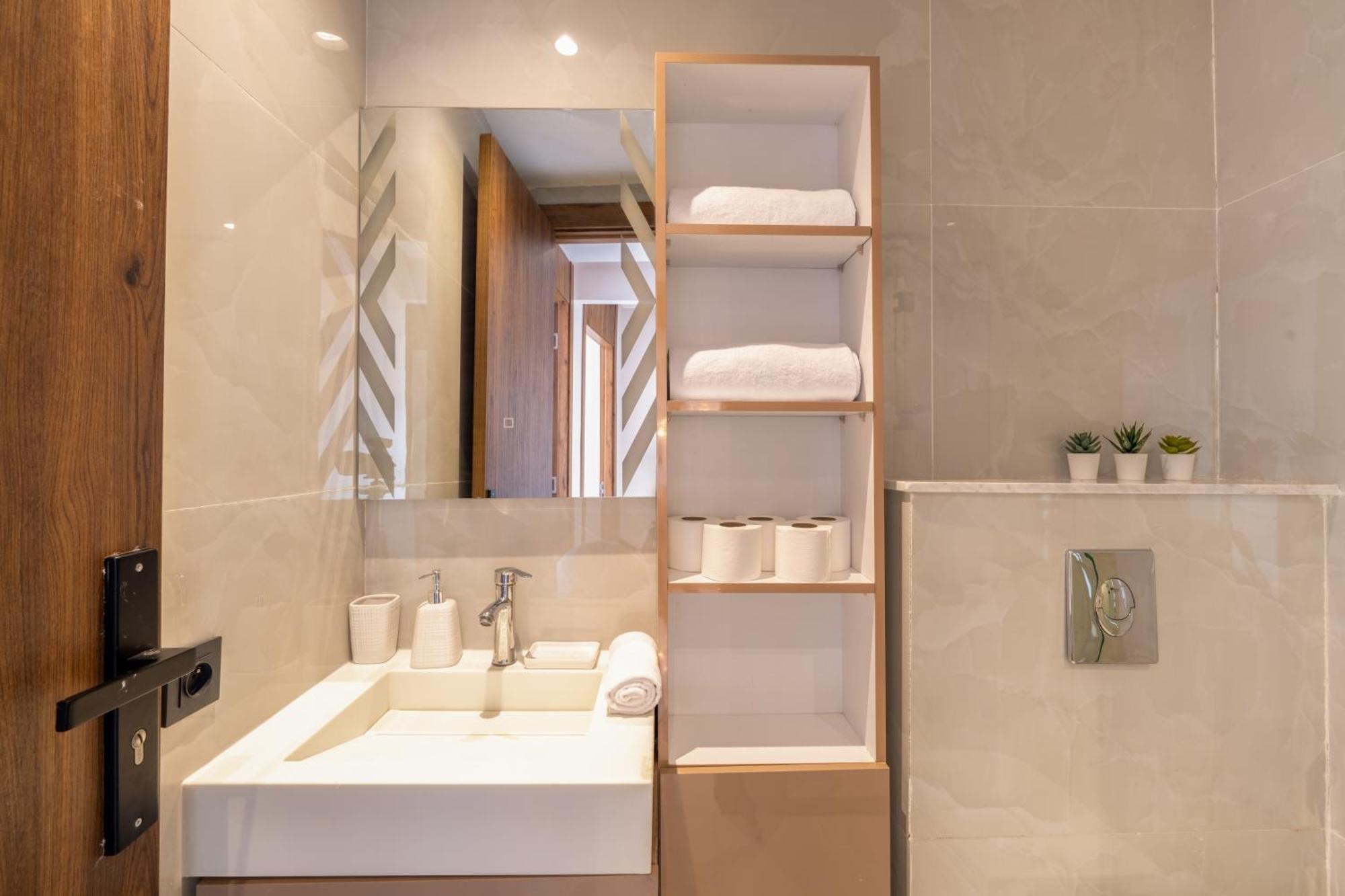 Apartment Luxe Urbain - 3 En Centre-ville *