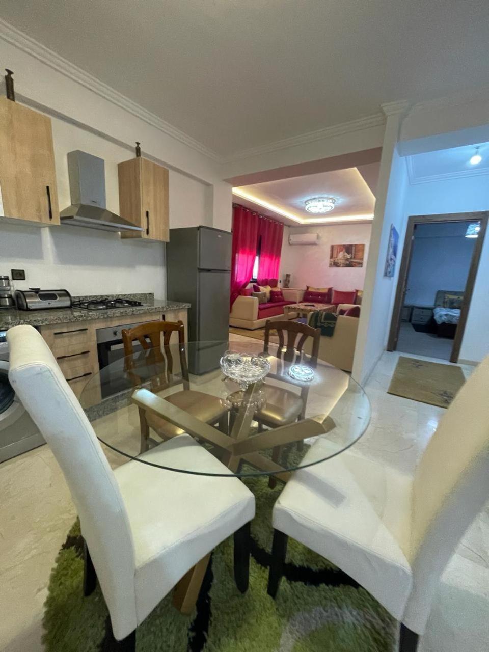 Apartment Bien Equipe