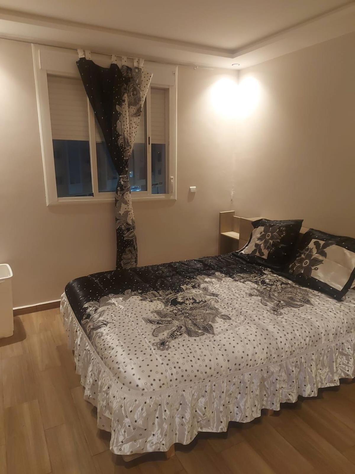 Apartment Est Nouveau Et Propre,au Centre Marrakech Marrakesh