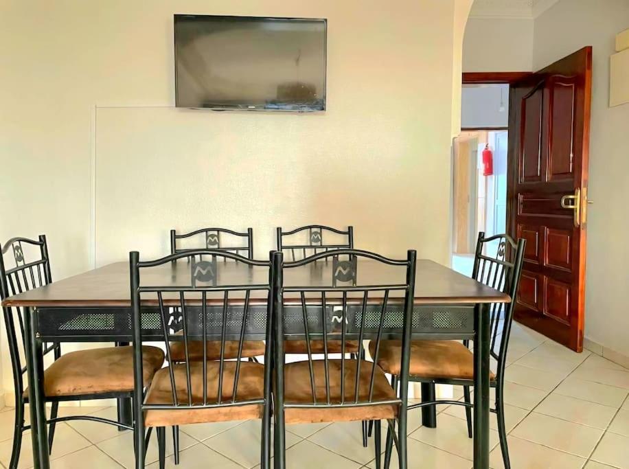 En Face De Cosmos Apartment Marrakesh