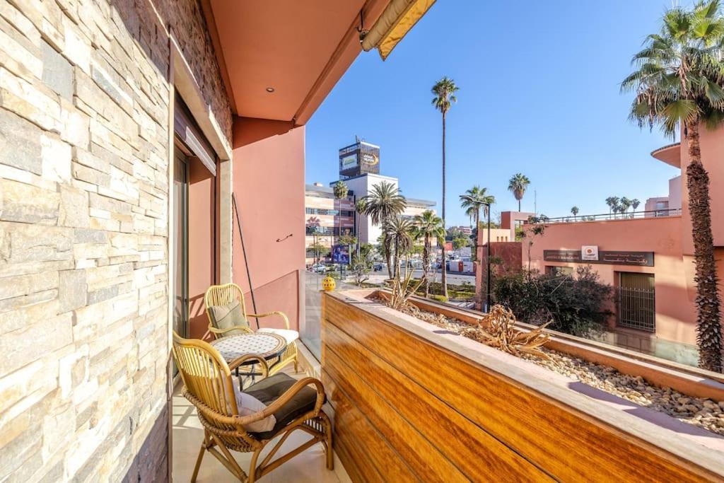 Location New Cafe De La Poste Plaza Apartment Marrakesh