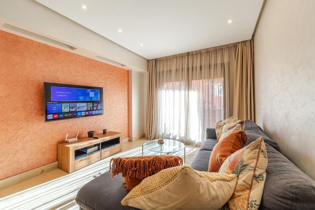 Apartment Location New Cafe De La Poste Plaza *