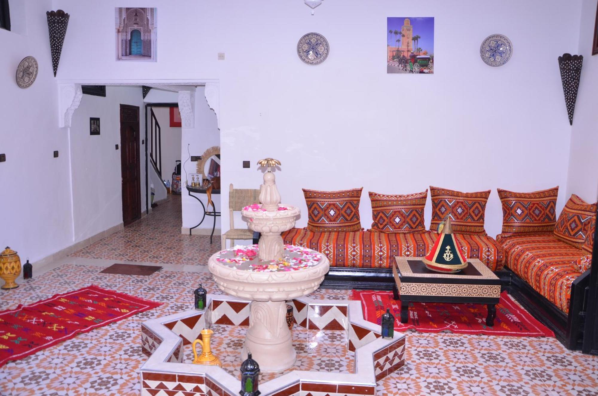 Benrahal Riad *