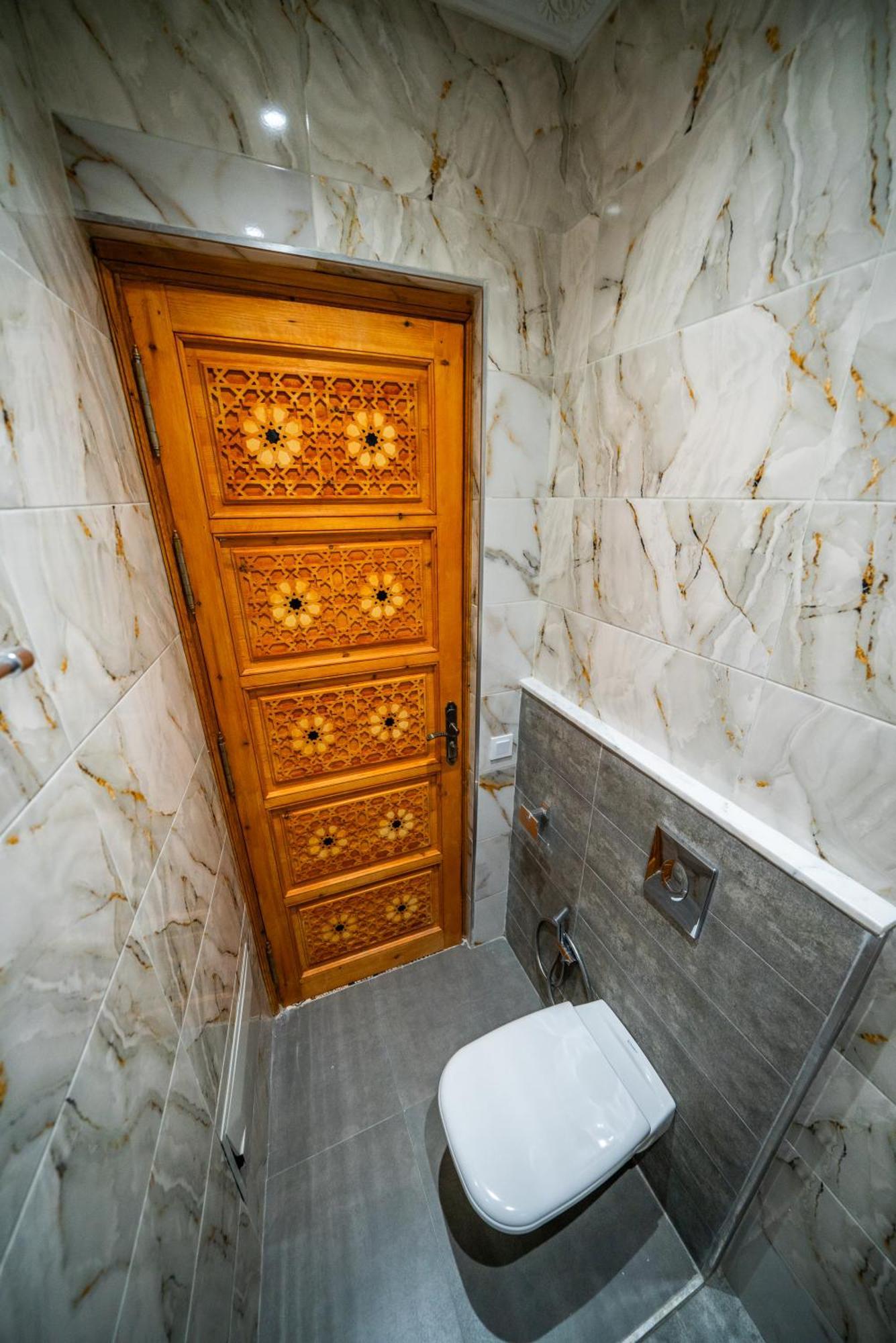 Nadalinn Riad
