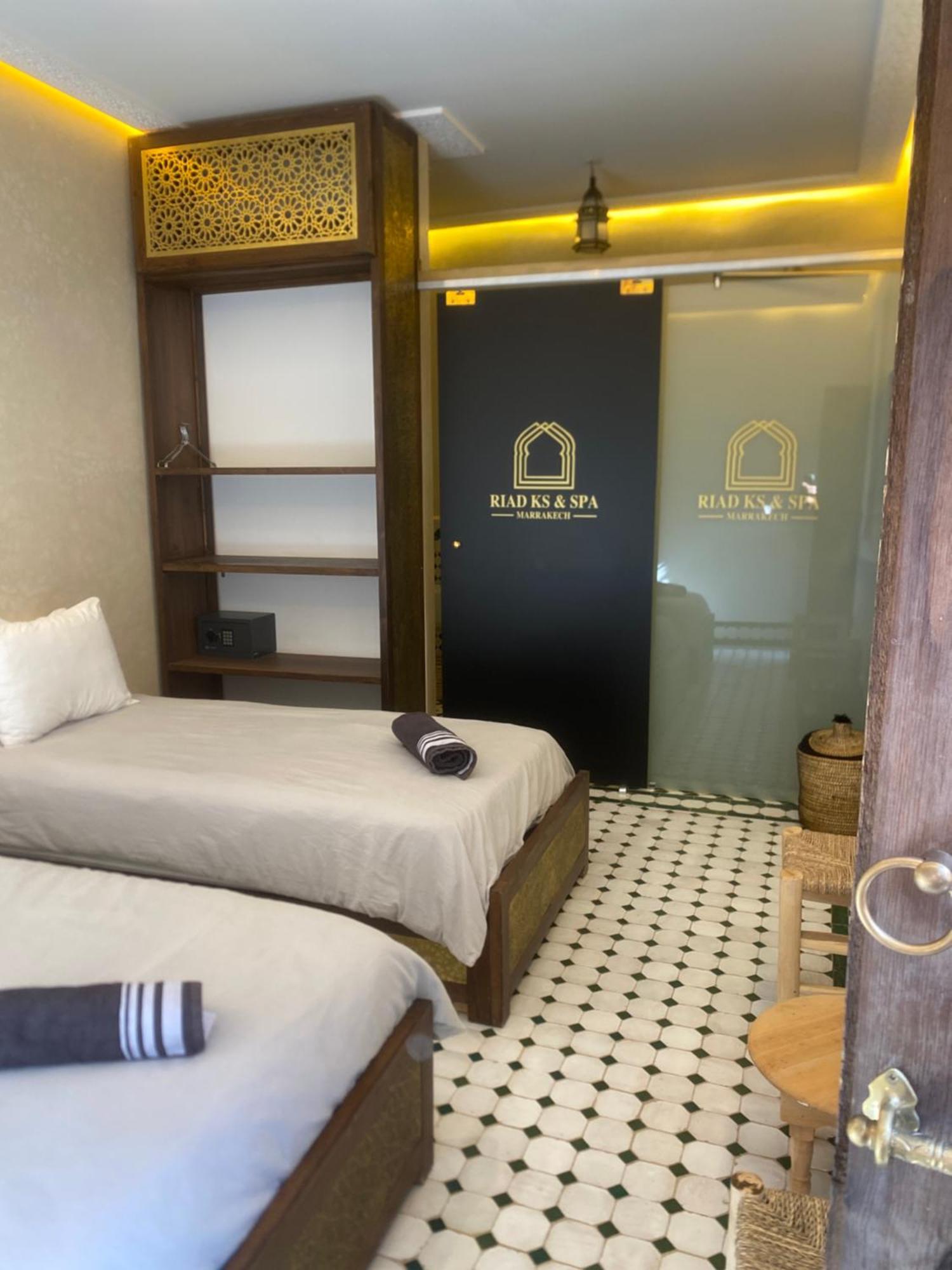 Guest house Ks & *