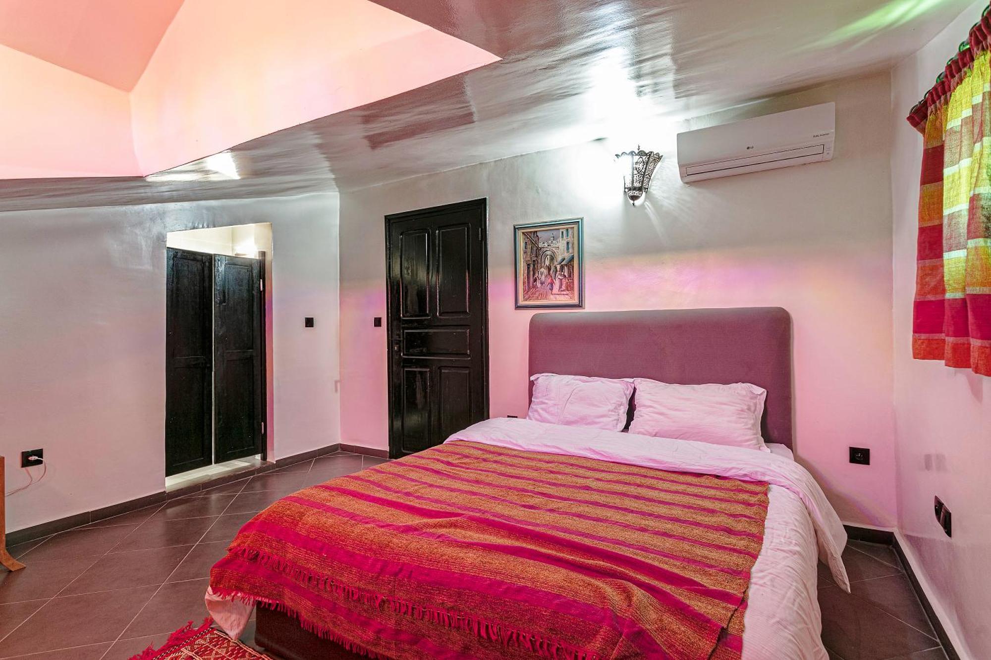 Villabess *