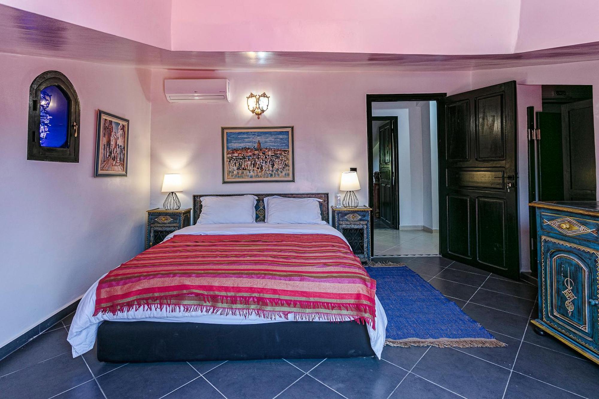 Villabess