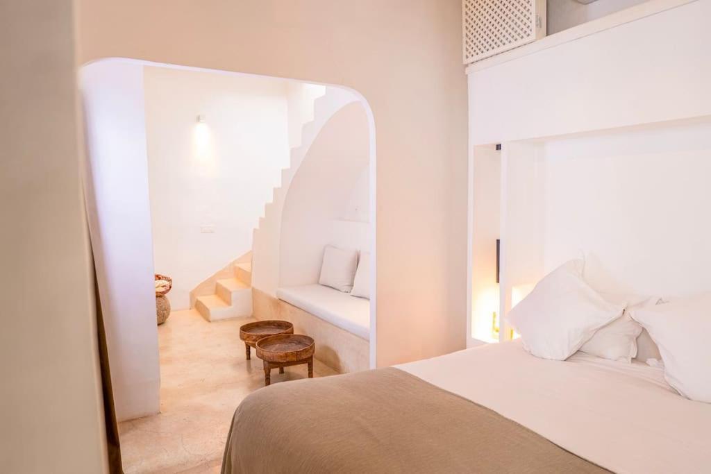 Orb Private Breakfast Included Apartment *