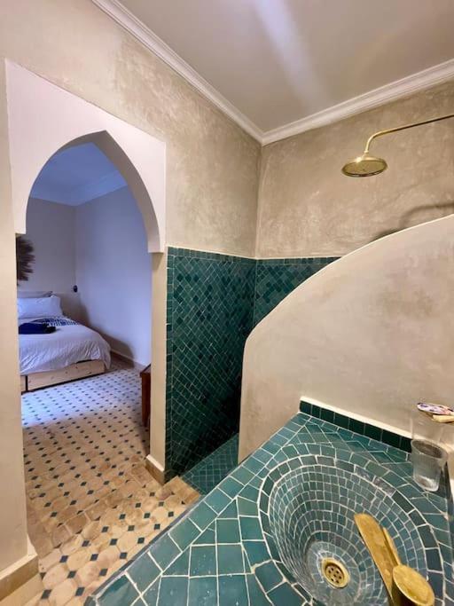 Rosa Marrakesh
