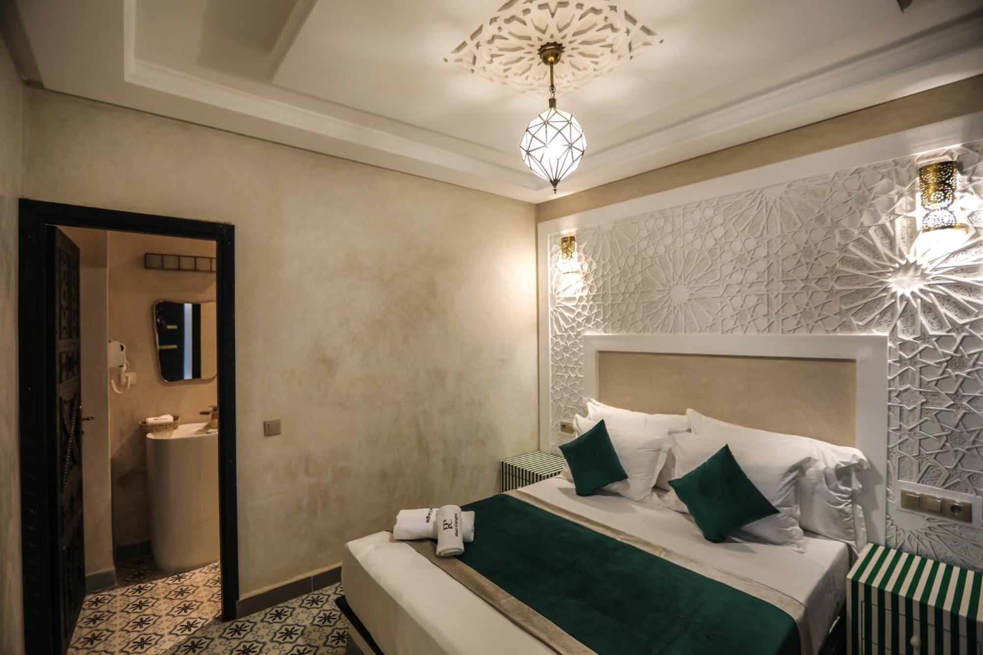 Cologne Riad *