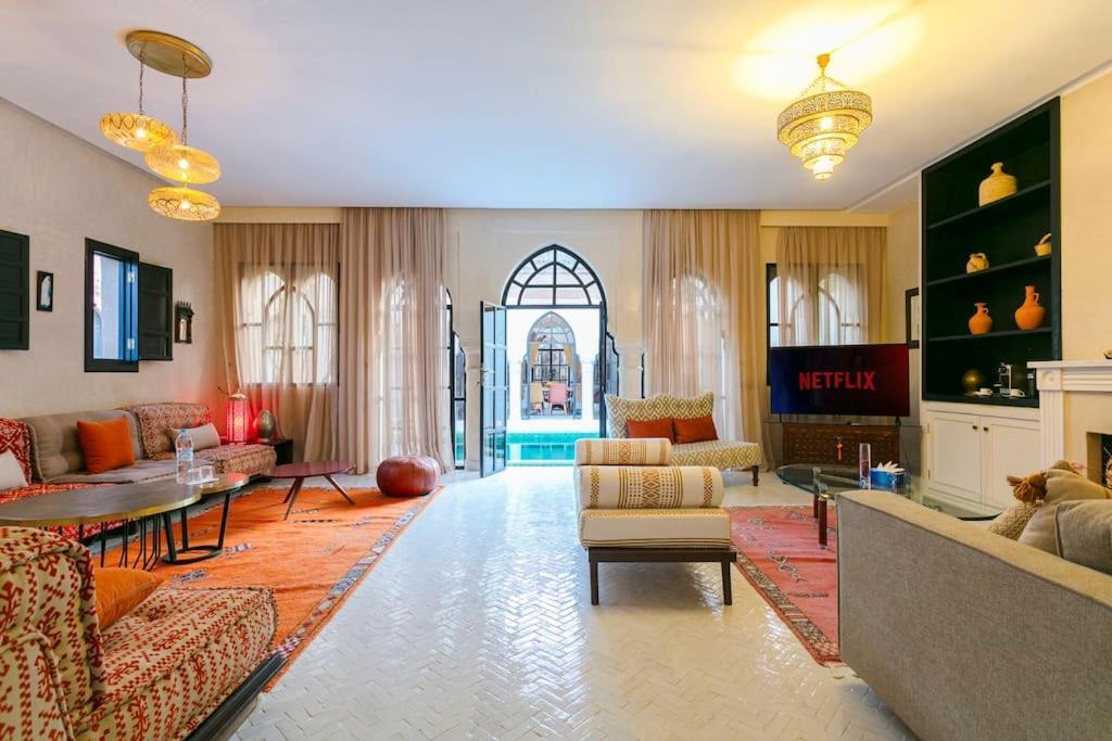 Magic & Majesty - Marrakech Villa *