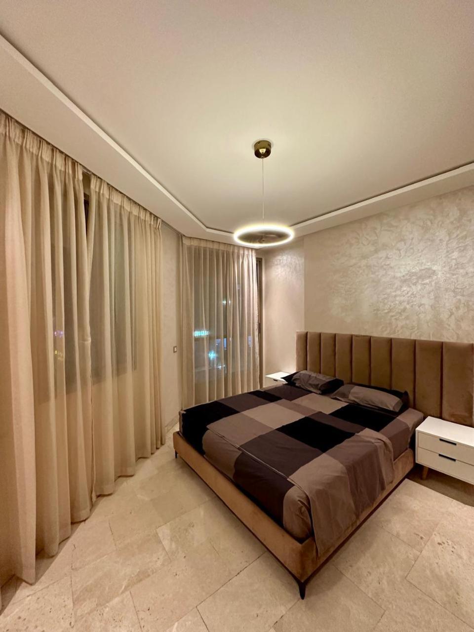 2 Salon A Cote De Carre Eden Perles3 Appartement