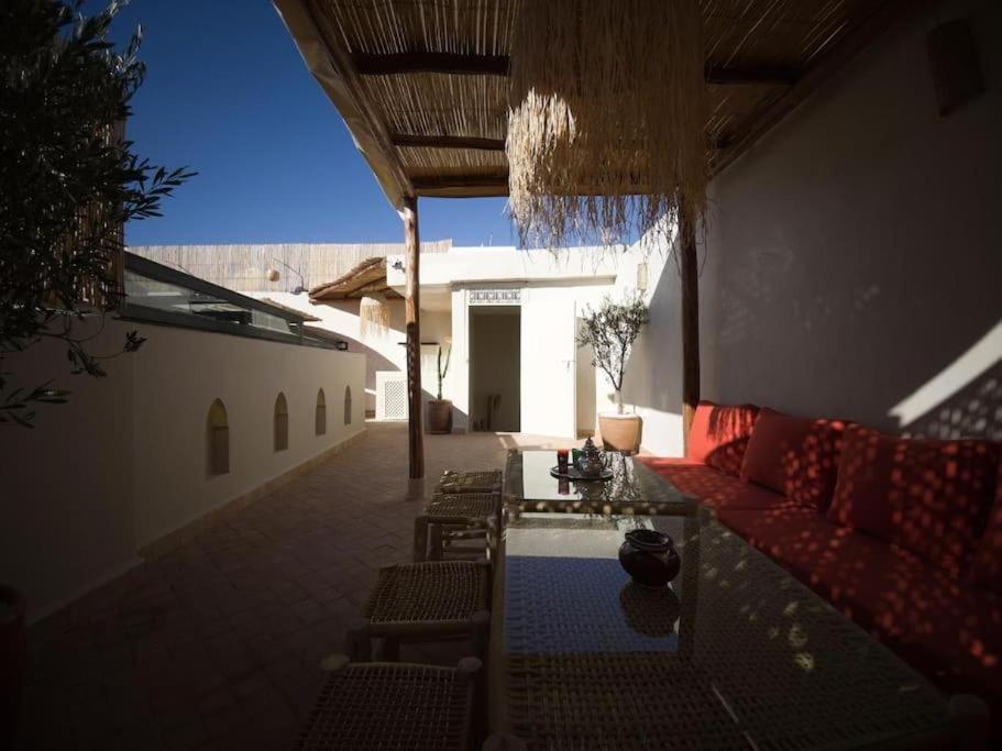 Ravissant Avec 4 & Tres Belle Terrasse