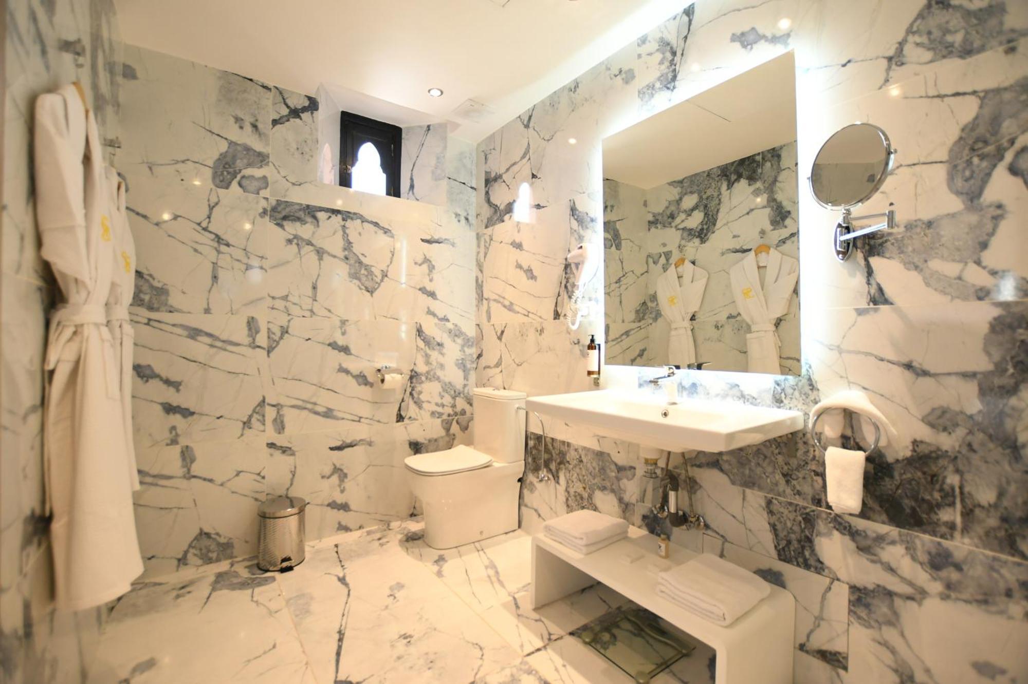 555 Clubbing Adults Only Hotel 4*