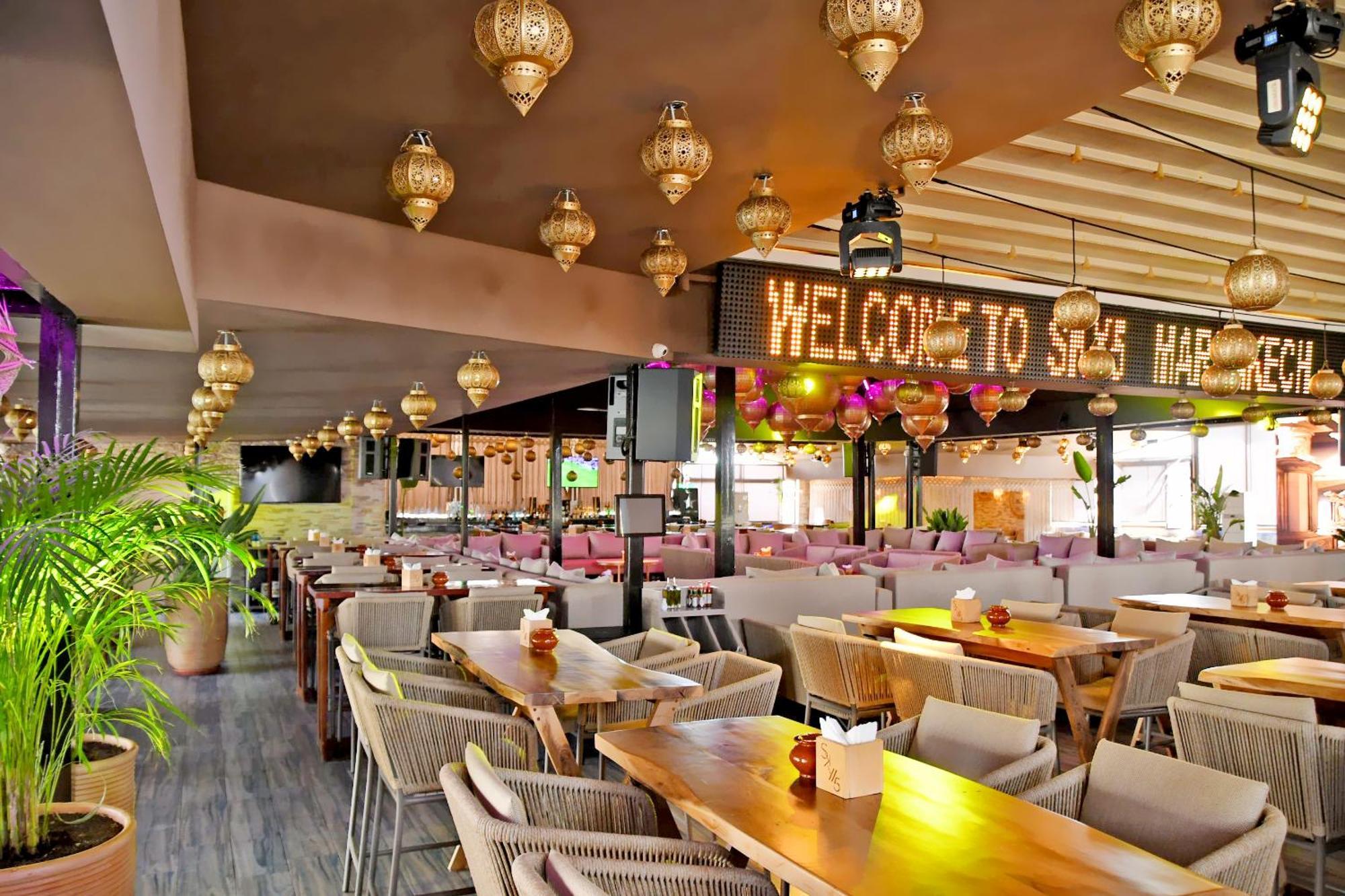 555 Clubbing Adults Only 4*