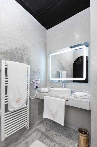 Al Rimal & Riad 4*