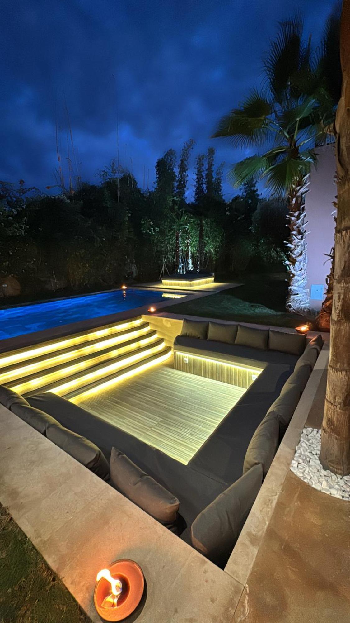Mattia Piscine Chauffee Sans Vis A Vis Villa *