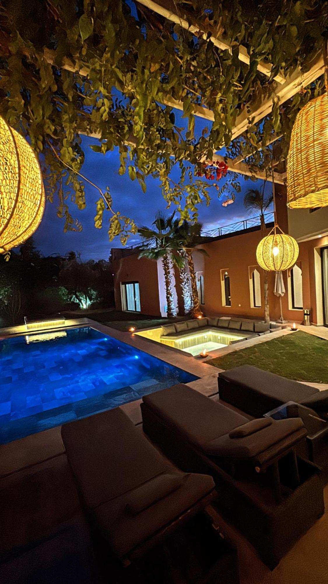 Mattia Piscine Chauffee Sans Vis A Vis Villa Marrakesh