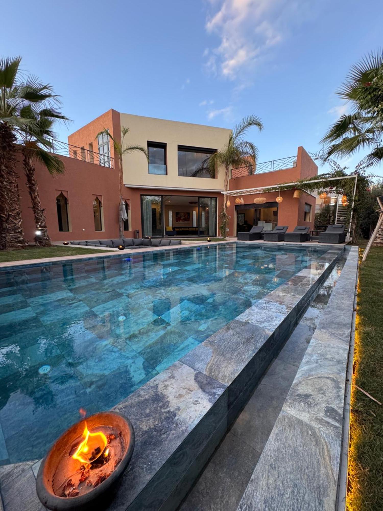 Mattia Piscine Chauffee Sans Vis A Vis Villa *