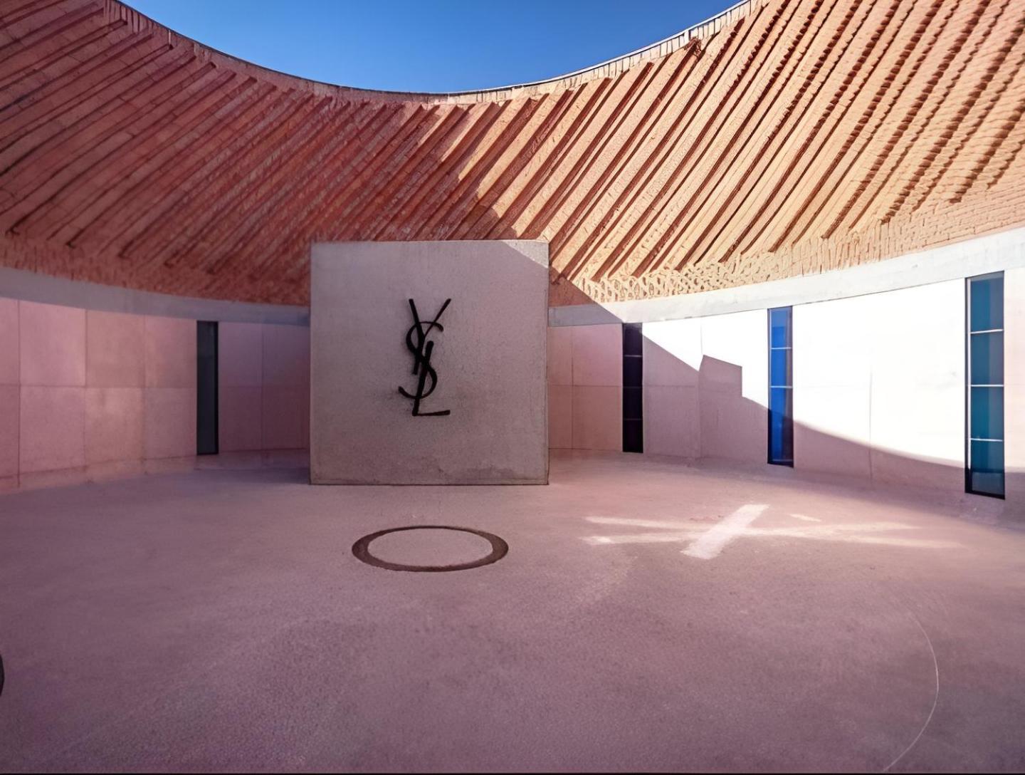 Duplex Raffine Avec Terrasse Verdoyante Et Vegetal - A 300m Du Jardin Majorelle Et Musee Yves Saint Laurent - Netflix Et Iptv Apartment *