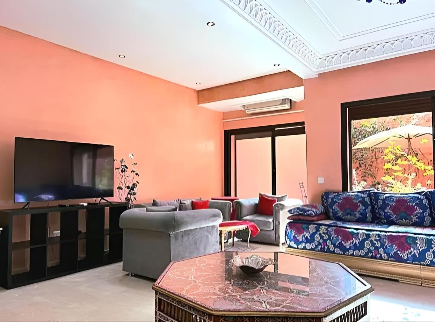Duplex Raffine Avec Terrasse Verdoyante Et Vegetal - A 300m Du Jardin Majorelle Et Musee Yves Saint Laurent - Netflix Et Iptv Apartment