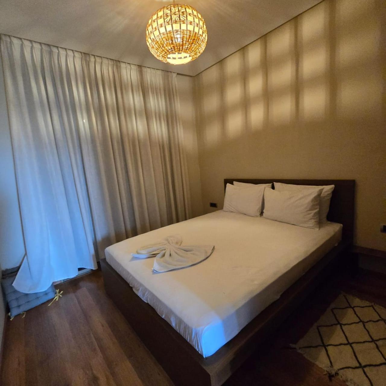 Prestigia Luxury 2 Bedrooms Pool View Apartment