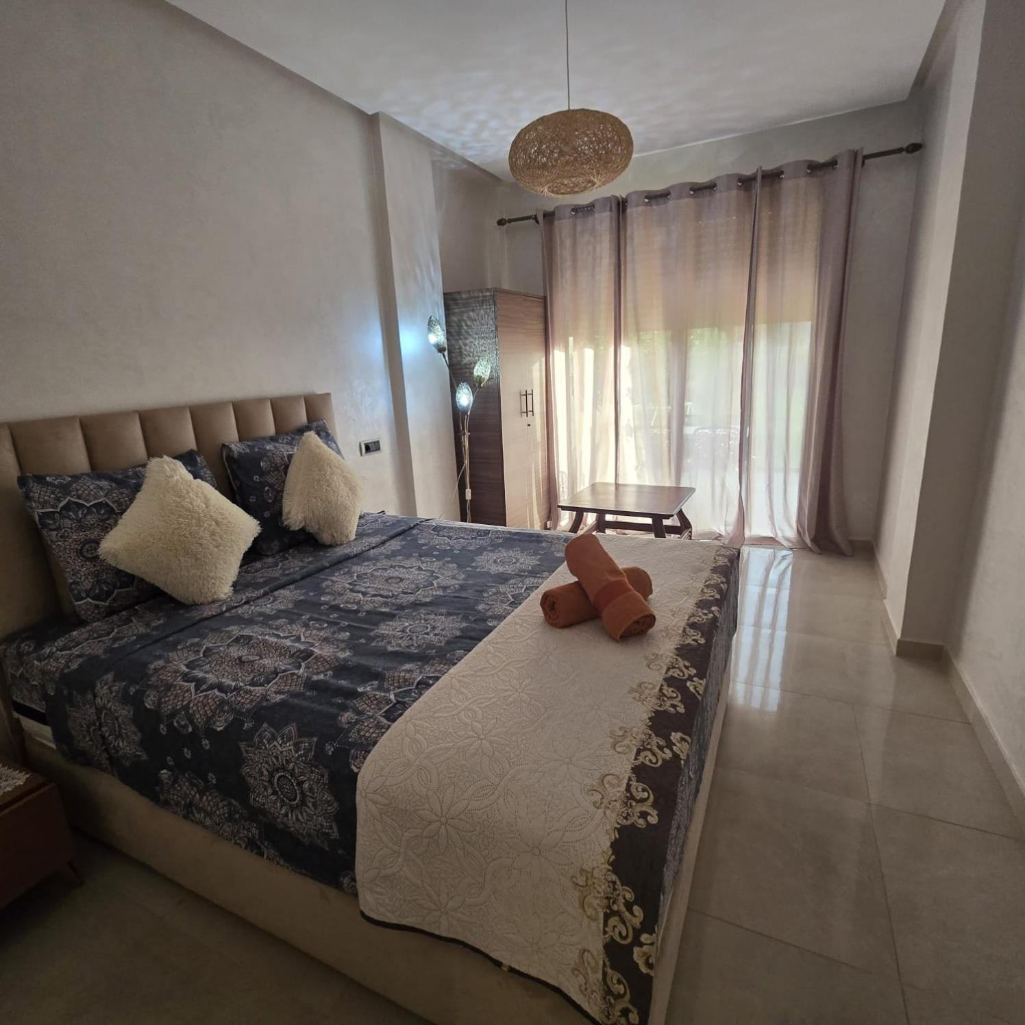Prestigia Luxury 2 Bedrooms Pool View Apartment