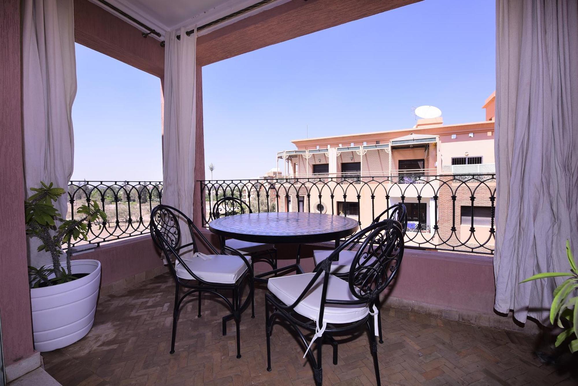 Babylone Retreat Elegant Comfort Apartment *