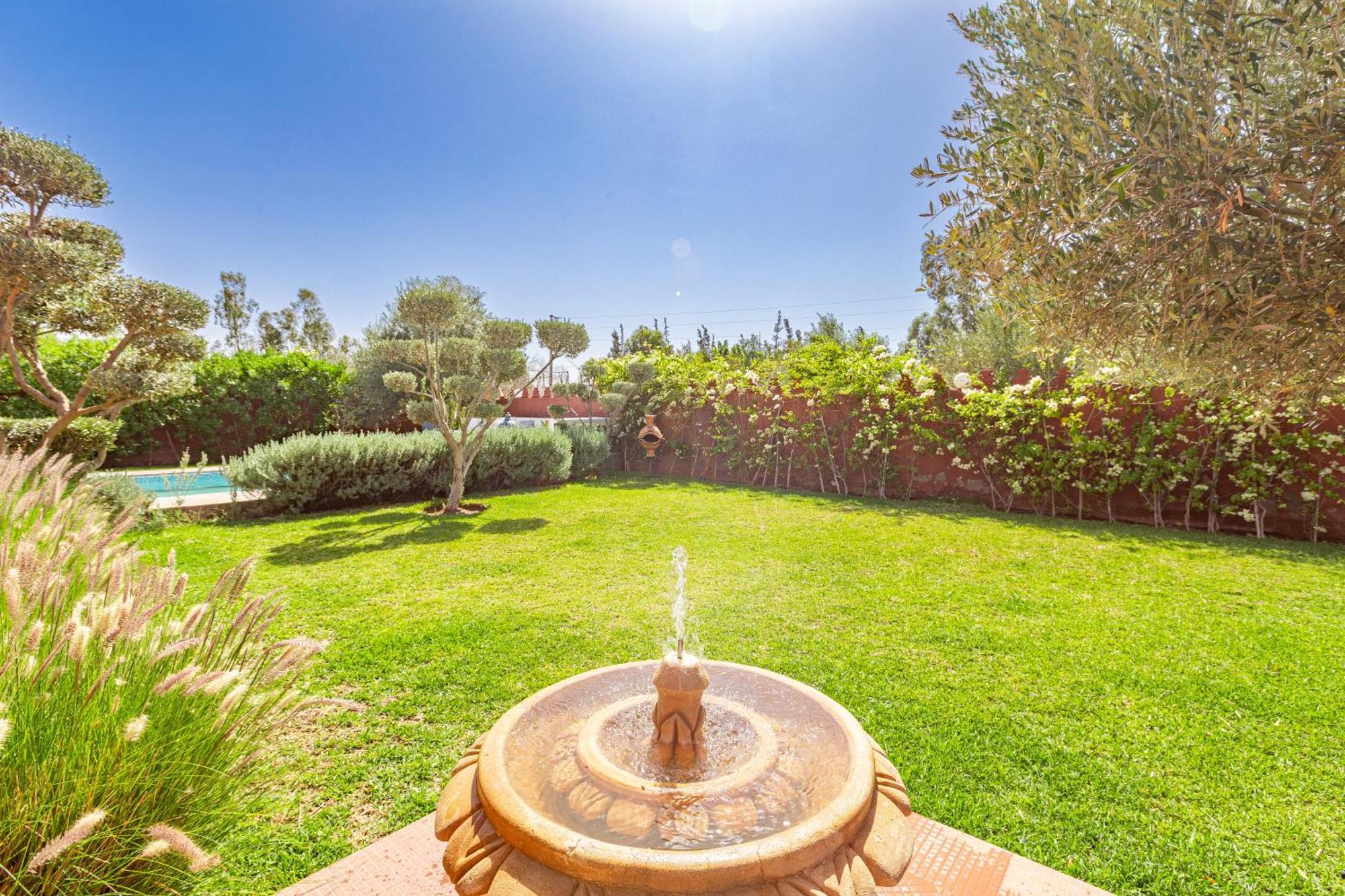 Private Comfort And Relax Pool *