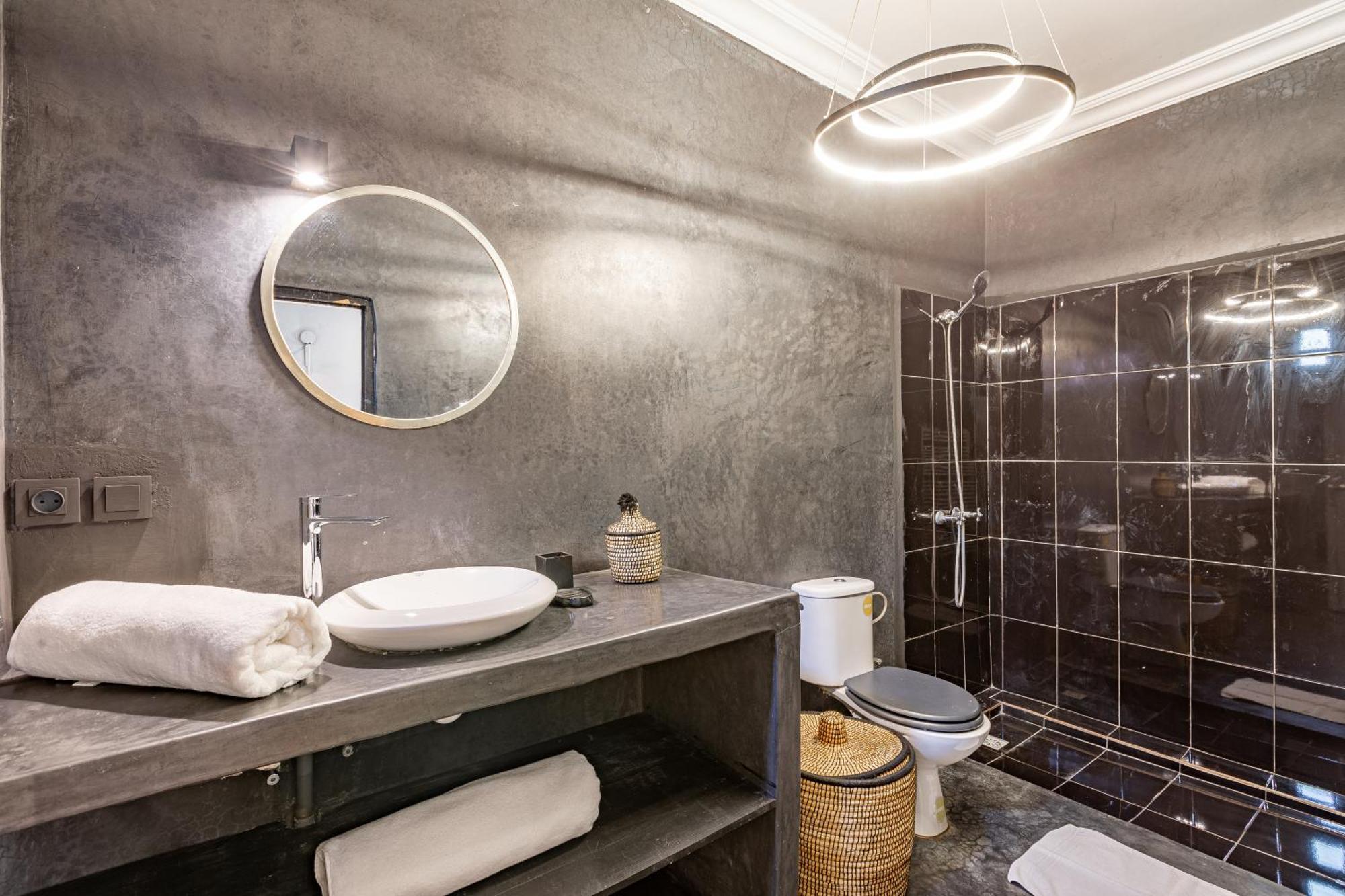 Private Comfort And Relax Pool Holiday home *