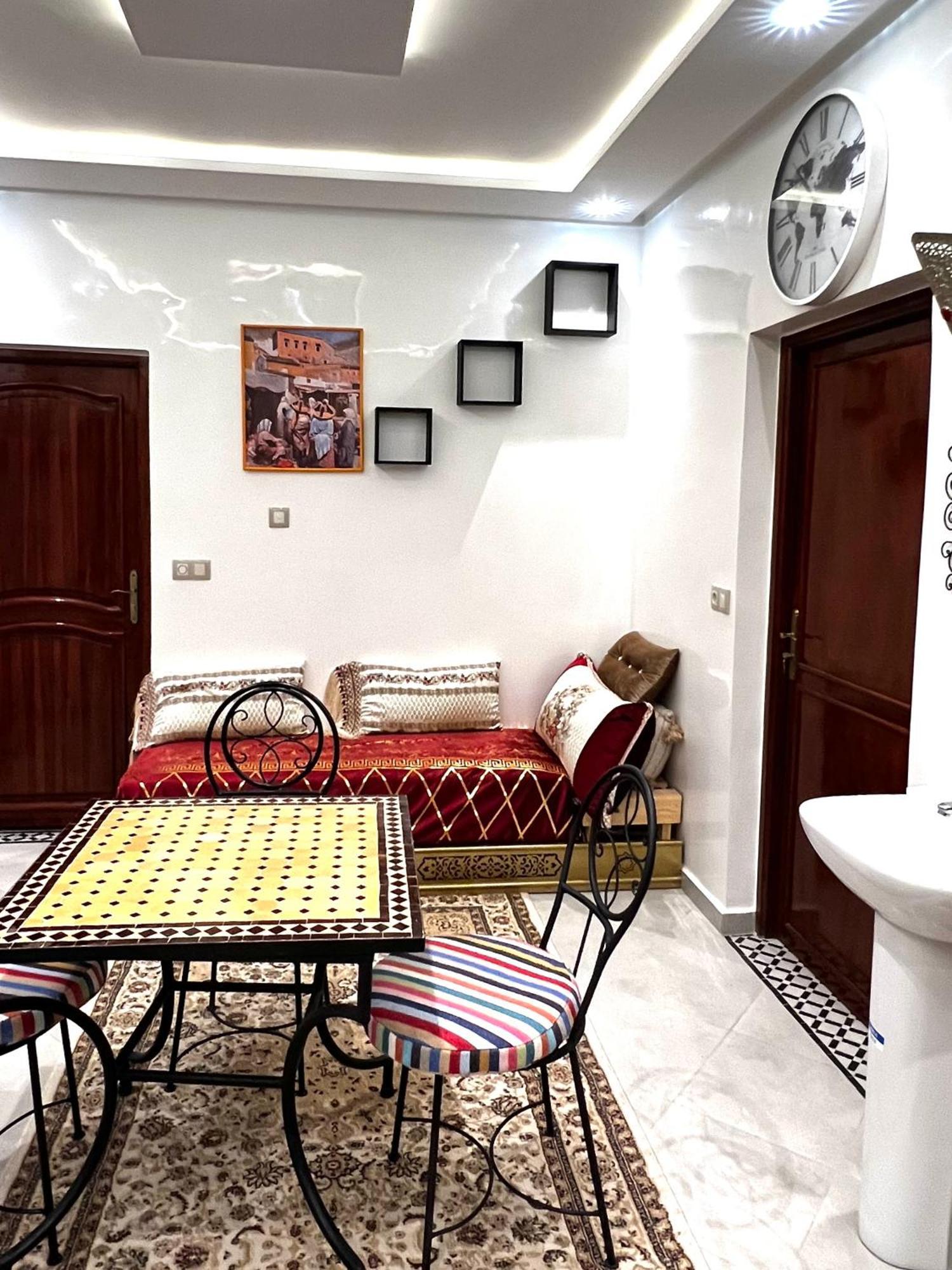 Appartement Proche Aeroport, Dar Nahila Marrakesh