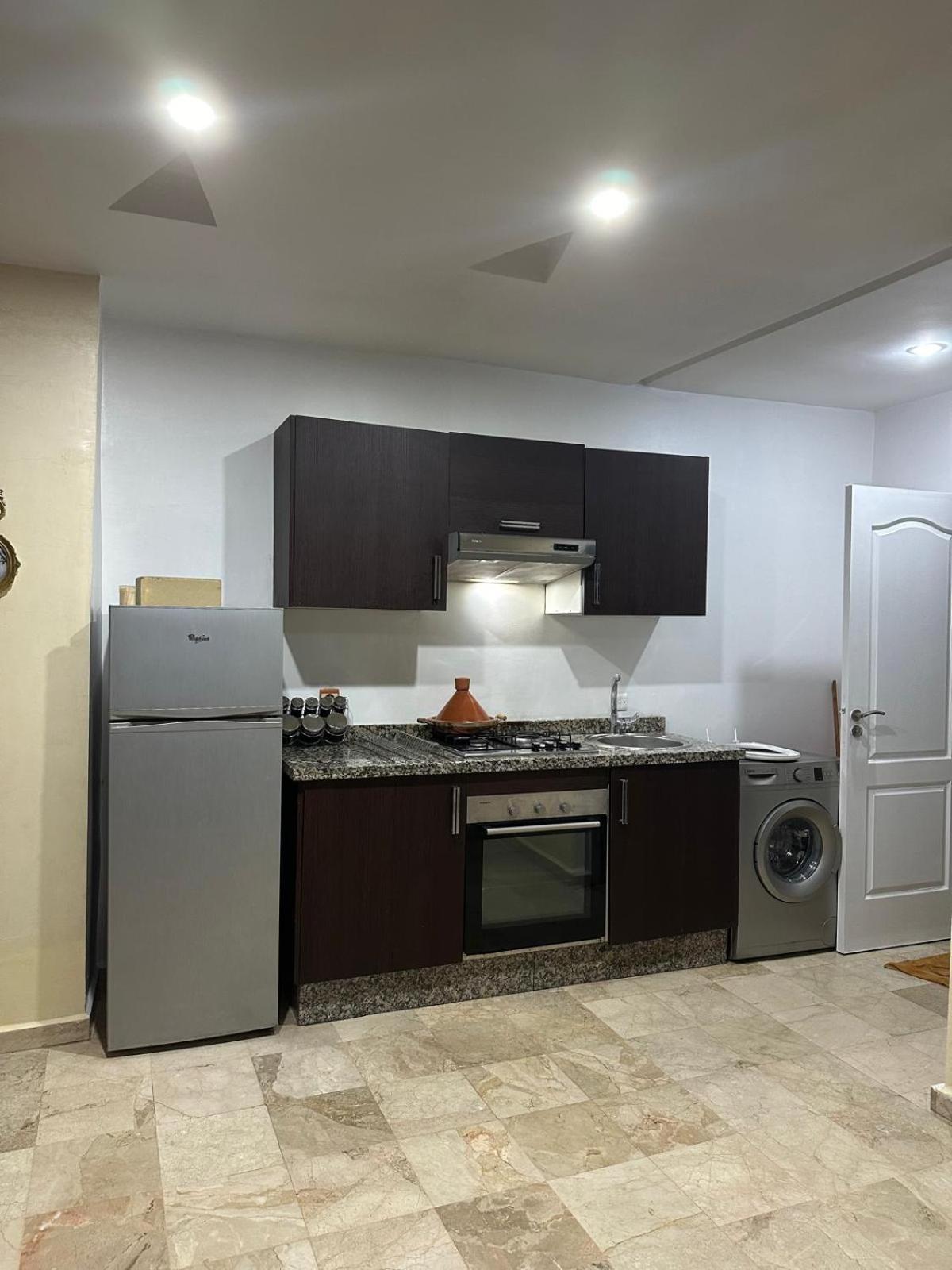 Apartamento Le Spacieux 37 Pour Familles Face Gare Ctm Hivernage