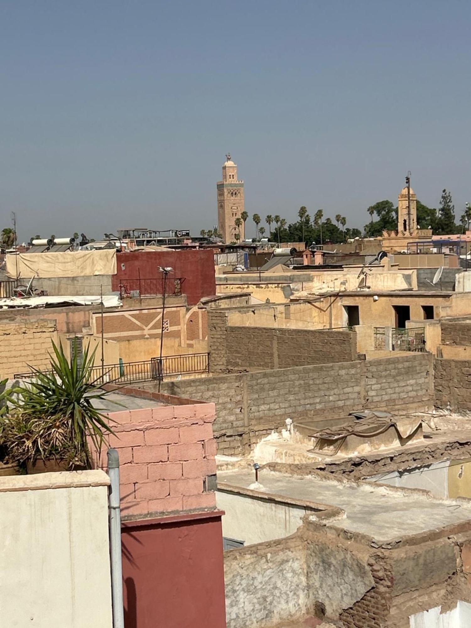 Amazing Amazigh Avec Jacuzzi Petit Dejeuner Compris Avec Aussi Familiales Pres De La Place Jemaa El Fna Marrakesh