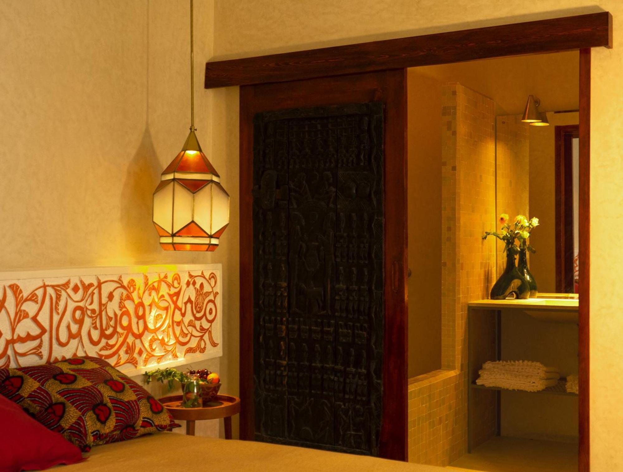 Romeo Riad *