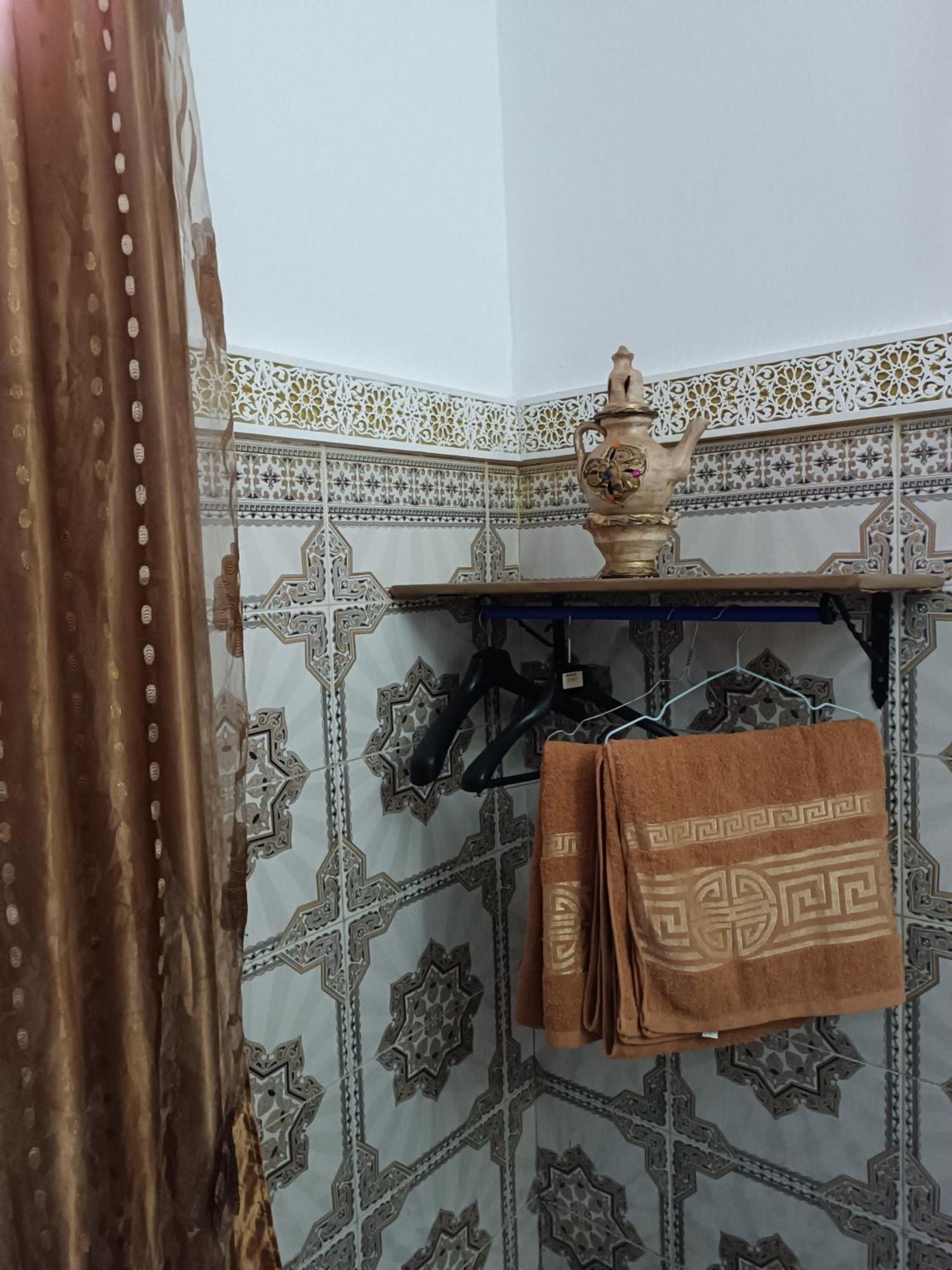 Derb El Aarsa Homestay *