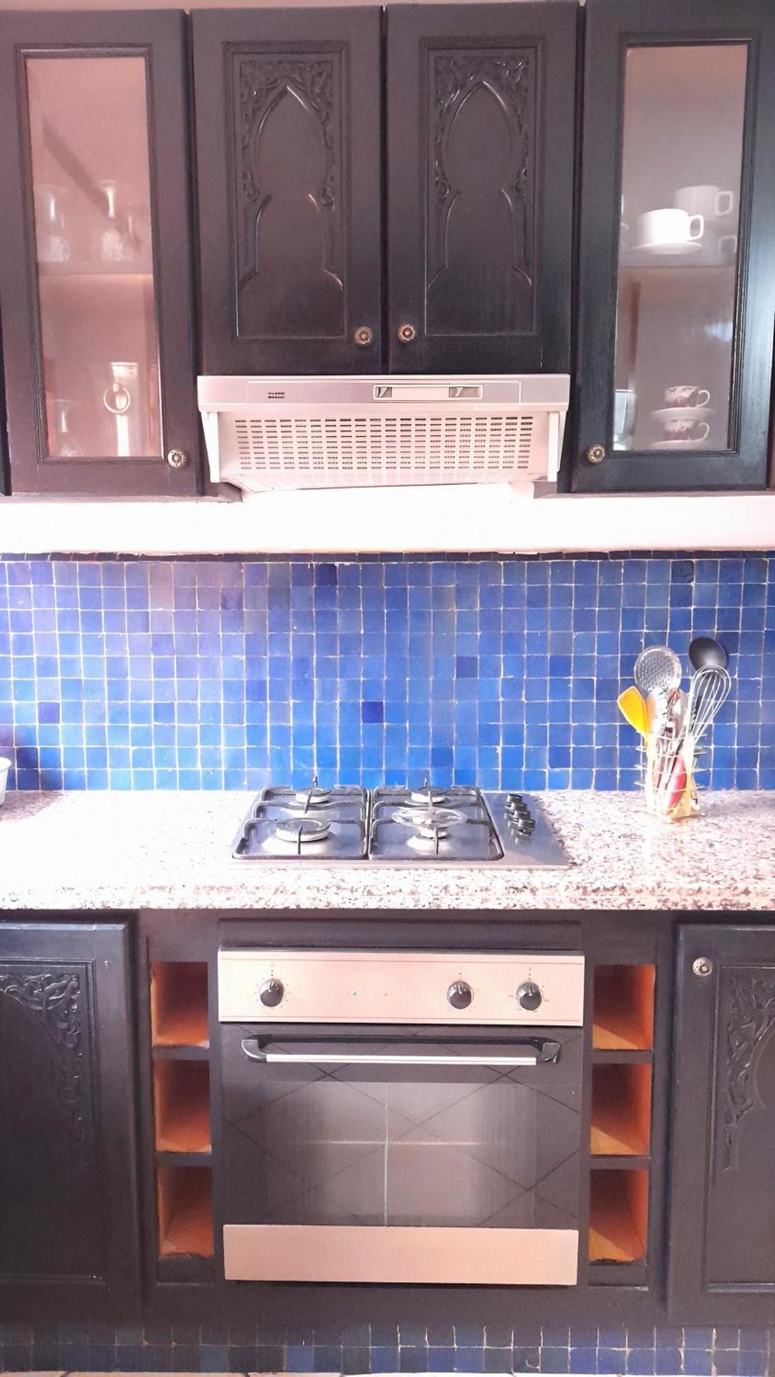 Apartment Duplex Raffine Avec Terrasse Verdoyante Et Vegetal - A 300m Du Jardin Majorelle Et Musee Yves Saint Laurent - Netflix Et Iptv *