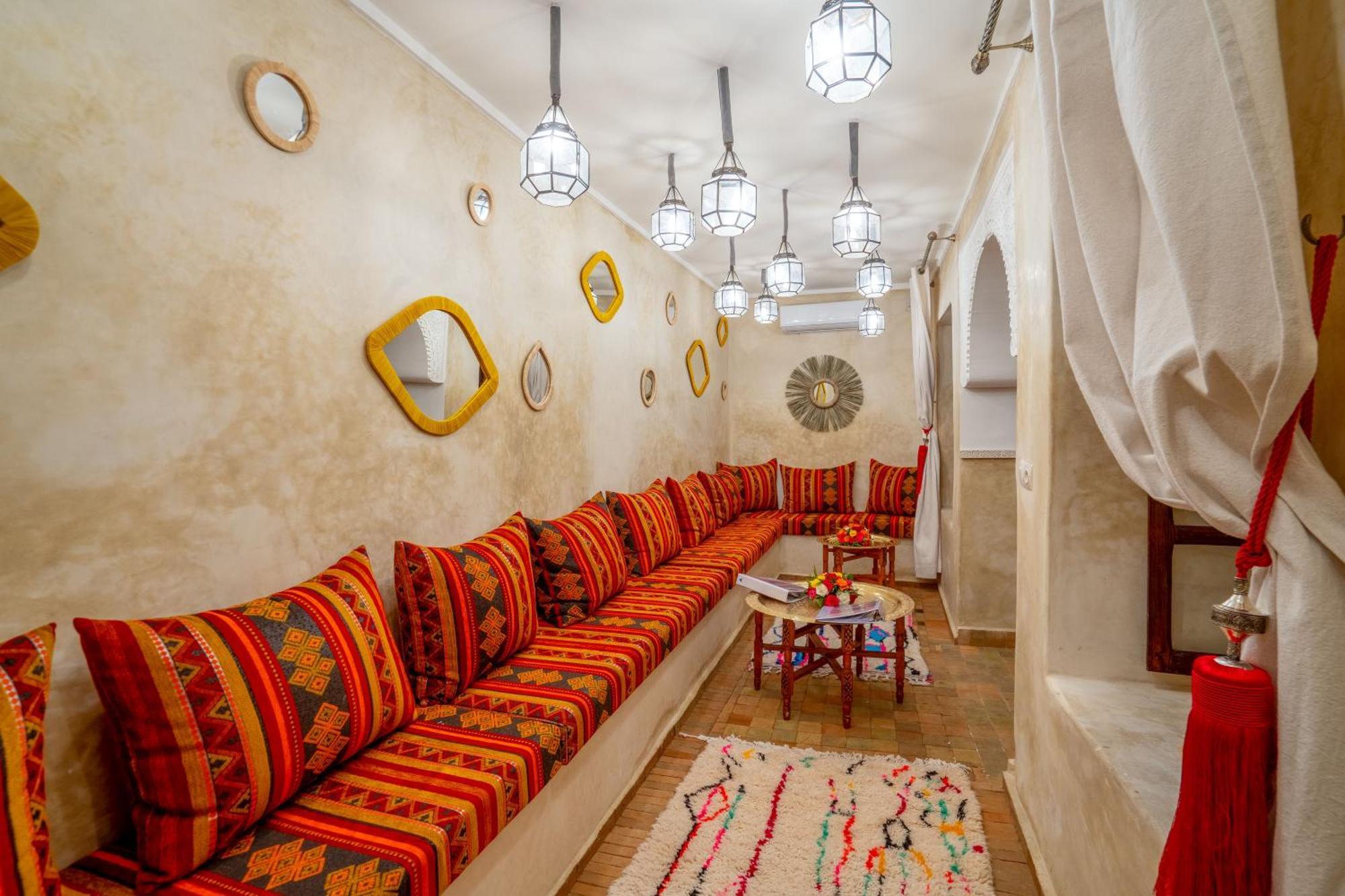 Les Etoiles Berberes & * Marrakesh