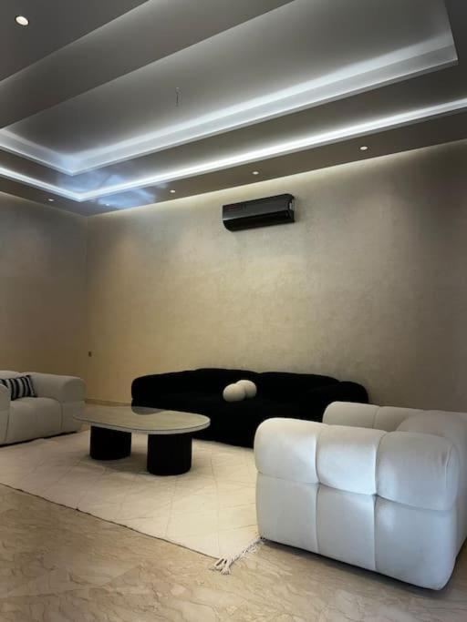 Villa 5 A Targa