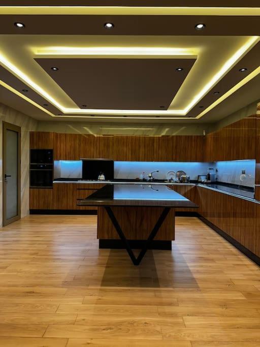 Villa 5 A Targa *
