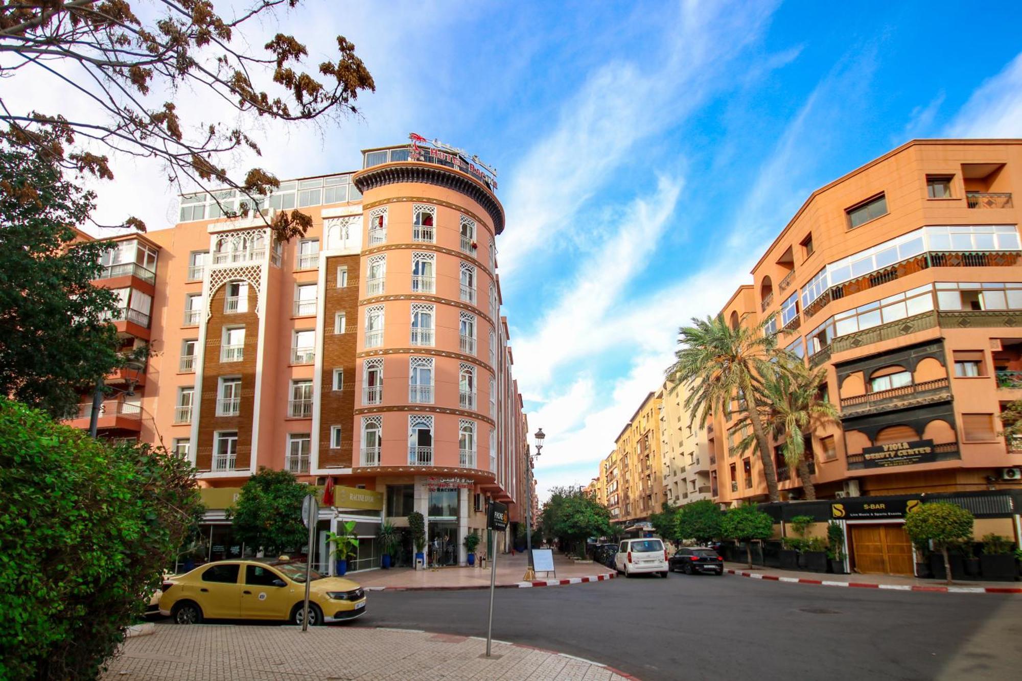 Racine Hotel