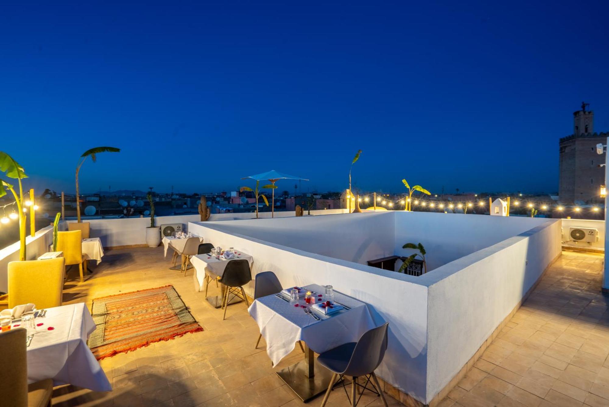 Les Etoiles Berberes &