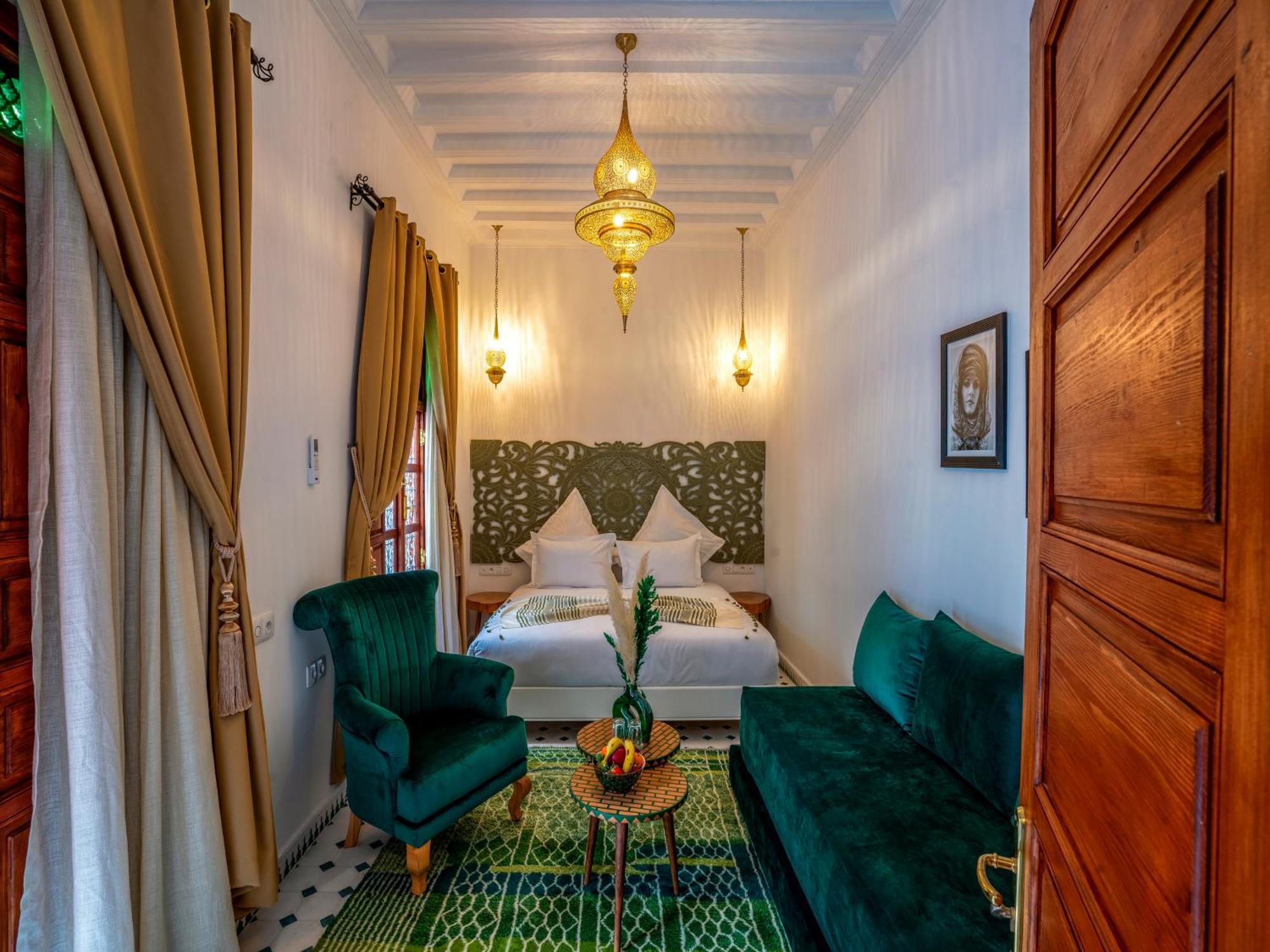 Dar Al-famila Hamam & Casa de hóspedes *