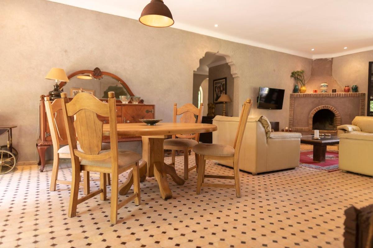 Dar Tasseltant Six Bedroom And Swimming Pool Marrakesh