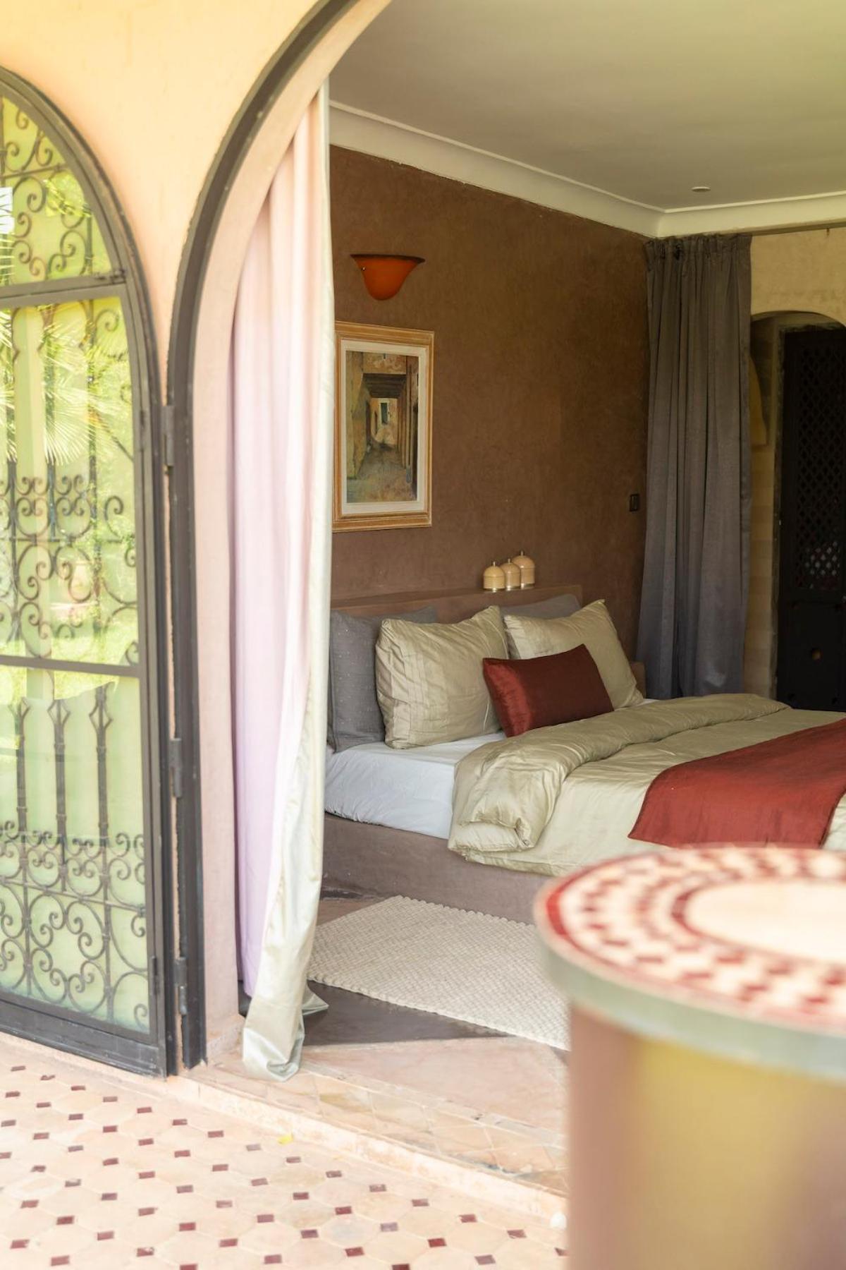 Dar Tasseltant Six Bedroom And Swimming Pool Villa *