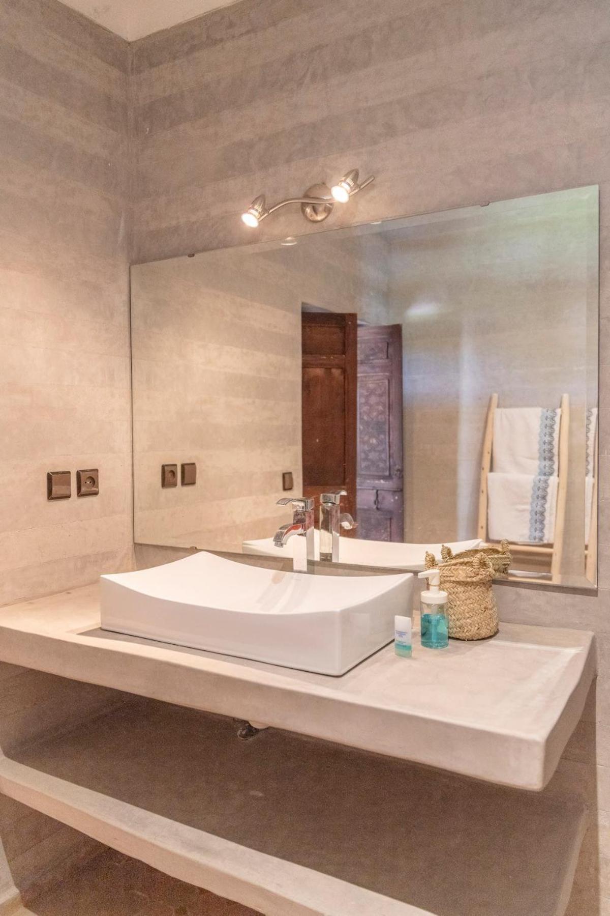 Dar Tasseltant Six Bedroom And Swimming Pool Marrakesh