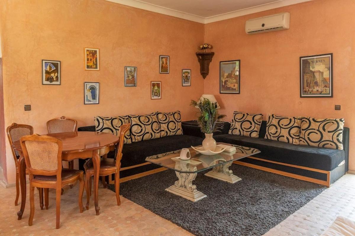 Dar Tasseltant Six Bedroom And Swimming Pool Villa *