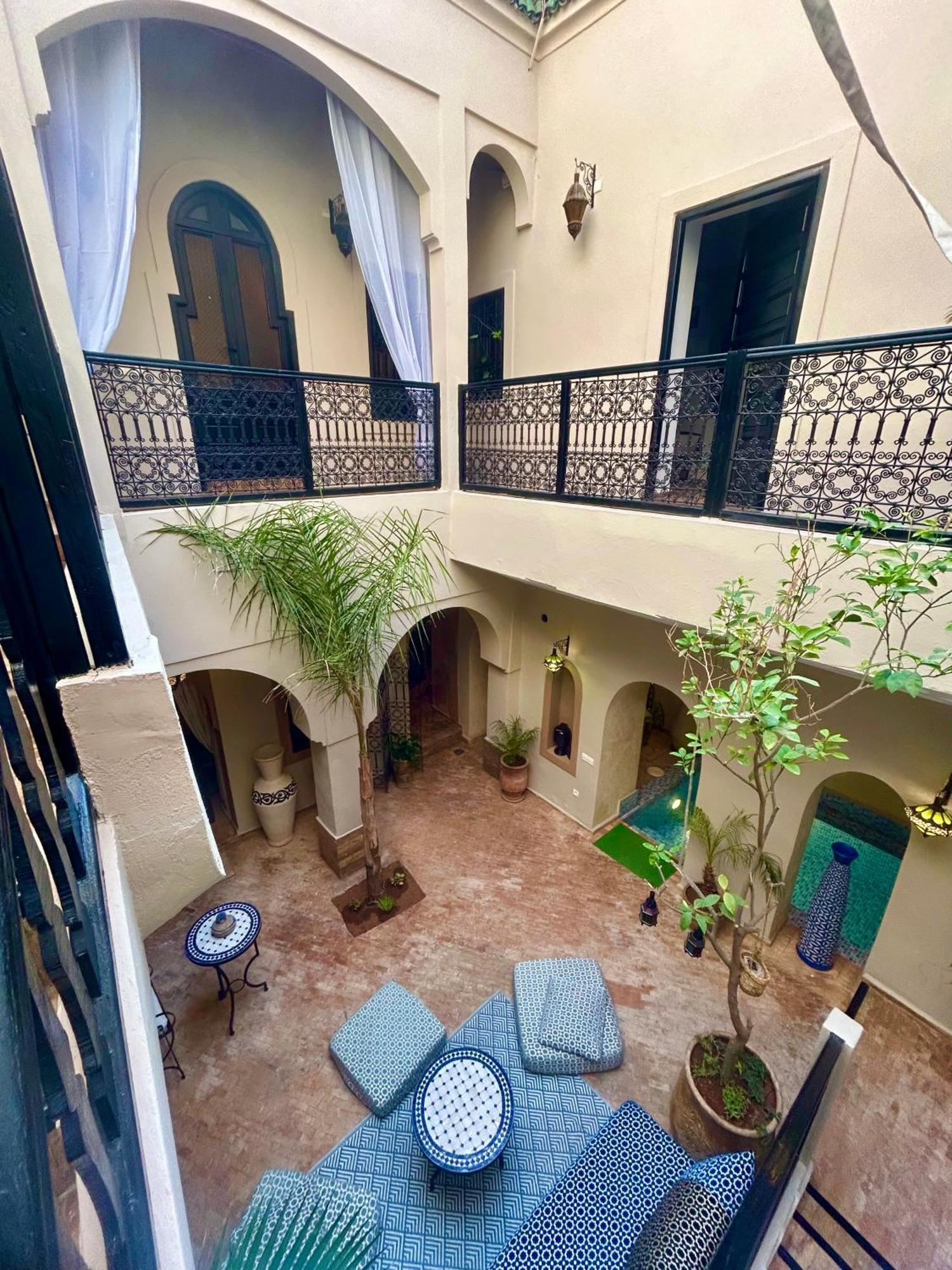 4 Avec Piscine Et Petit Dejeuner Marrakesh