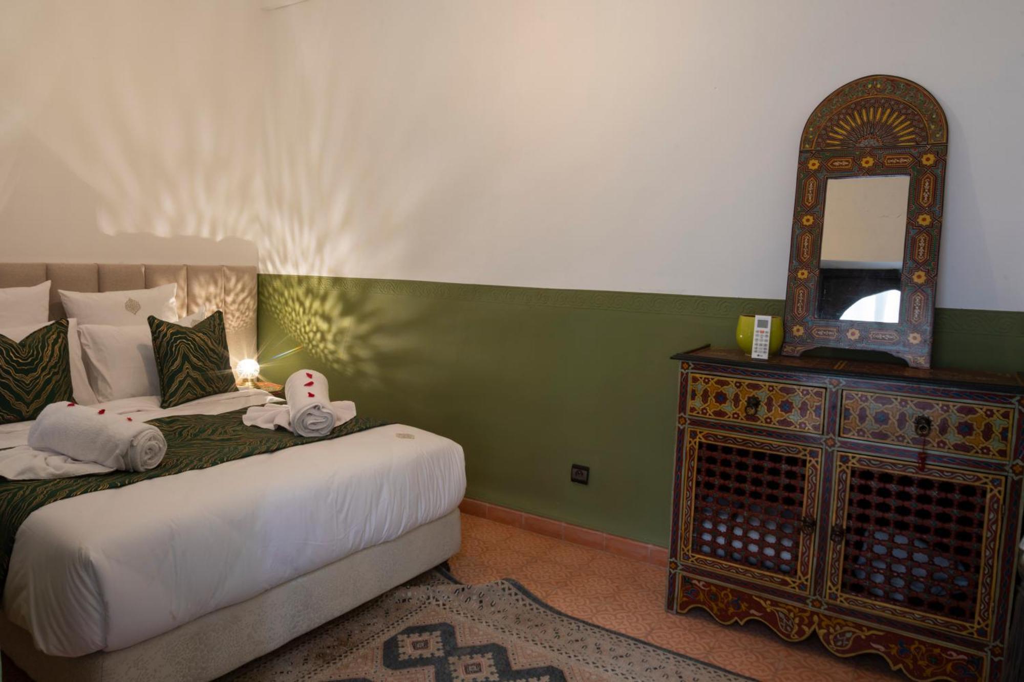 Riad O'zeen *