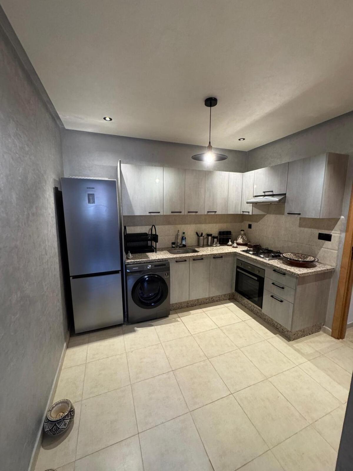 Apartment Modern 2 Bedrooms