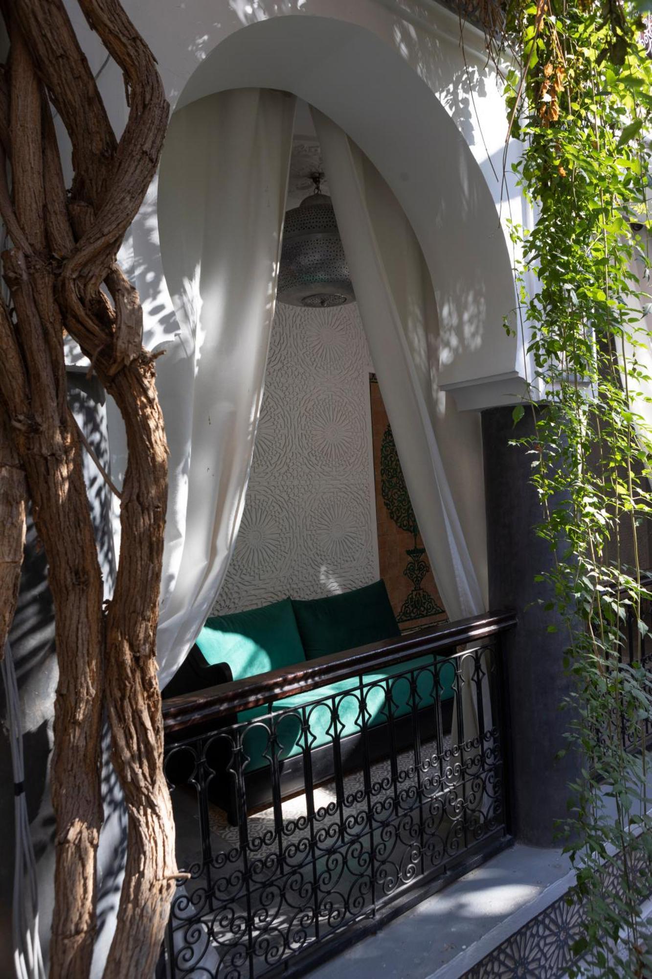 O'zeen Riad *